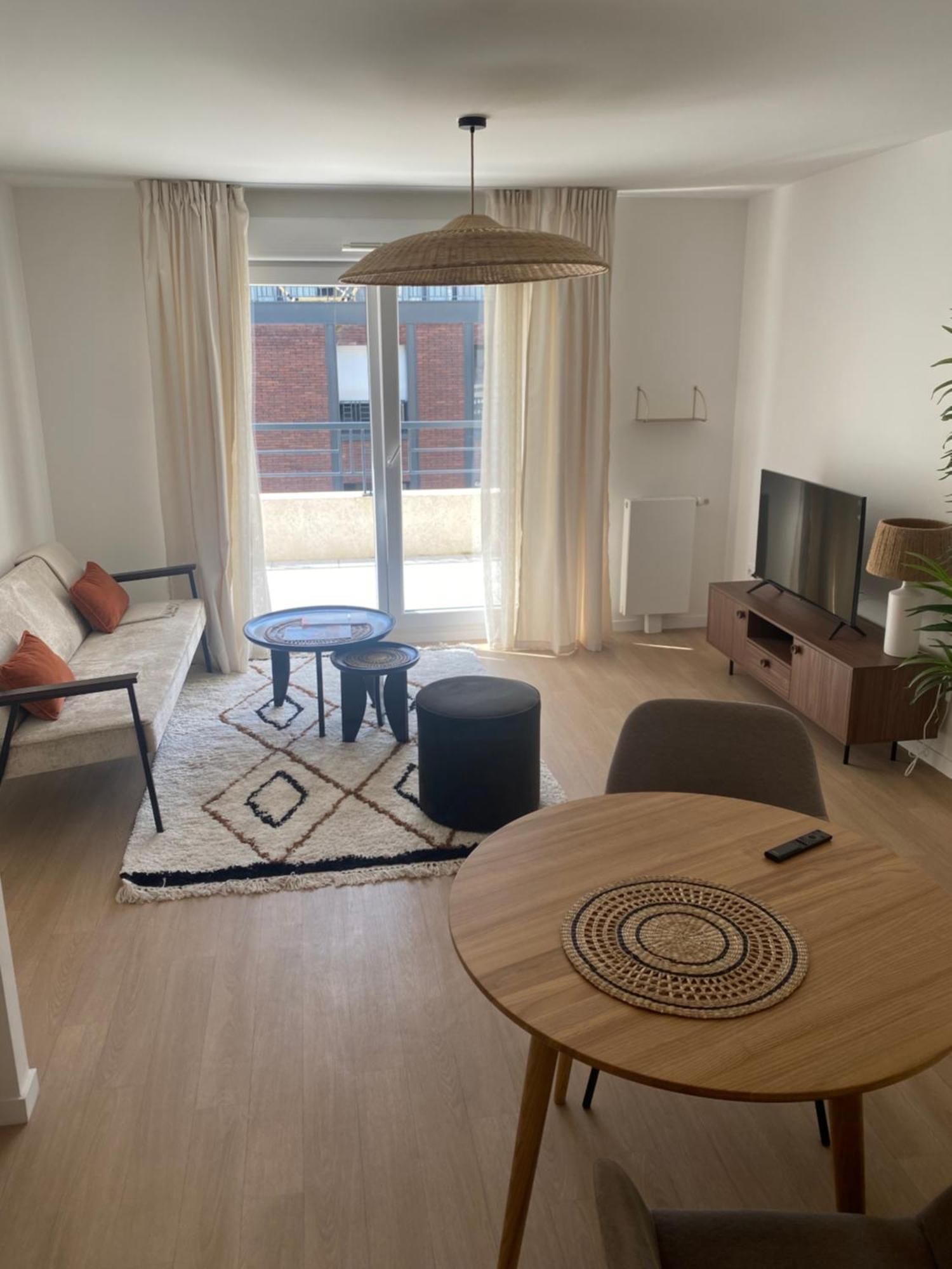 Cazam Paris Saint Ouen Aparthotel ภายนอก รูปภาพ
