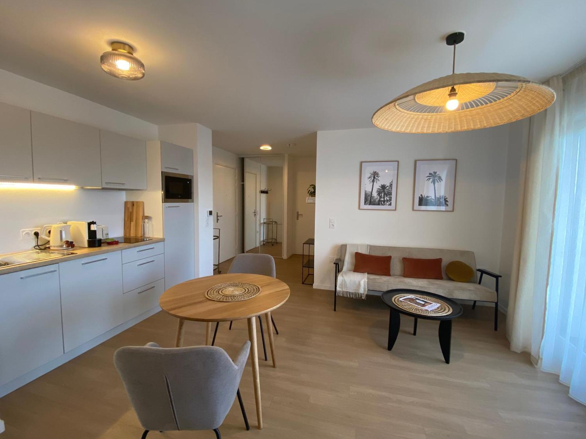 Cazam Paris Saint Ouen Aparthotel ภายนอก รูปภาพ