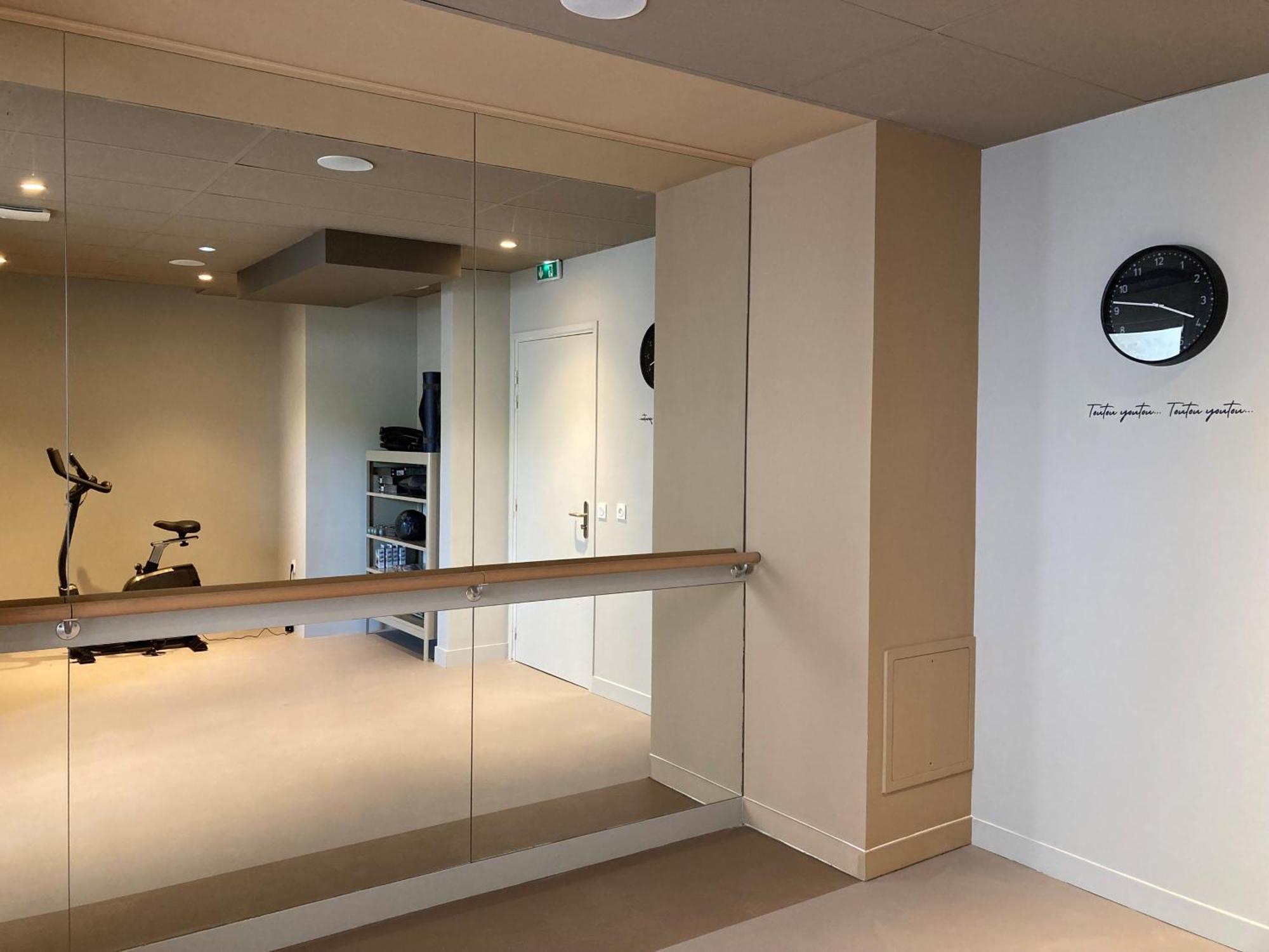 Cazam Paris Saint Ouen Aparthotel ภายนอก รูปภาพ